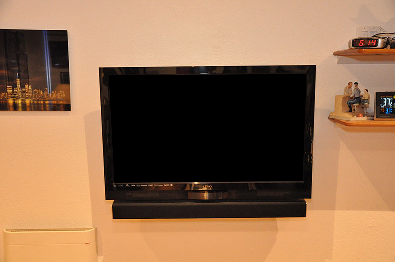 Wall-mounted Office TV and soundbar